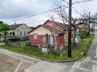 2019 Elysian Street, Houston, TX 77026