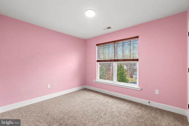 307 FALMOUTH DR, Ruther Glen, VA 22546