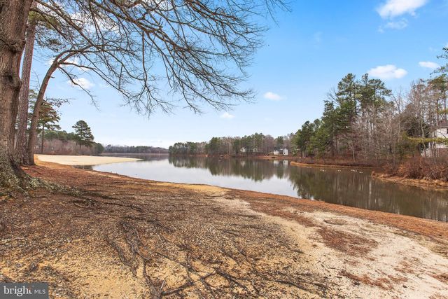 307 FALMOUTH DR, Ruther Glen, VA 22546