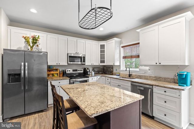 307 FALMOUTH DR, Ruther Glen, VA 22546