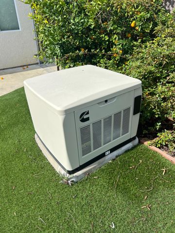 5712 Herbal Way, Sacramento, CA 95835