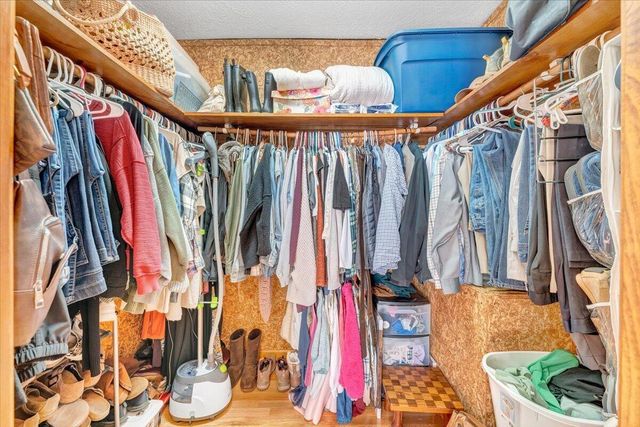 225 Dillard LN, Rocky Mount, VA 24151