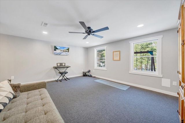 225 Dillard LN, Rocky Mount, VA 24151