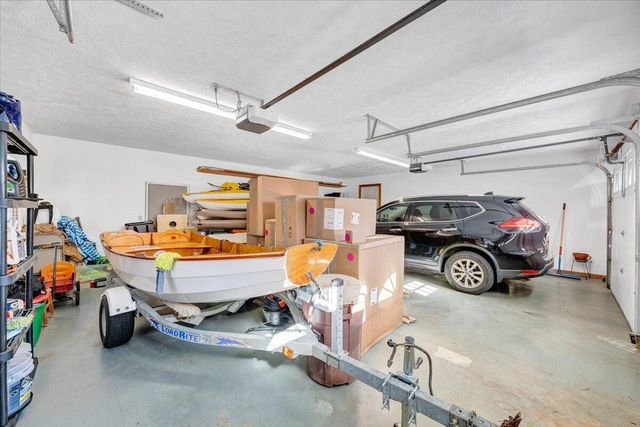 225 Dillard LN, Rocky Mount, VA 24151