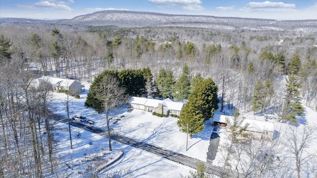 225 Dillard LN, Rocky Mount, VA 24151