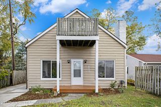 117 S Grace Street, Lansing, MI 48917