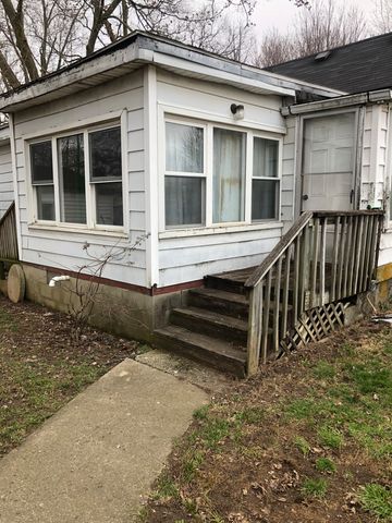 132 S East Street, Charlottesville, IN 46117