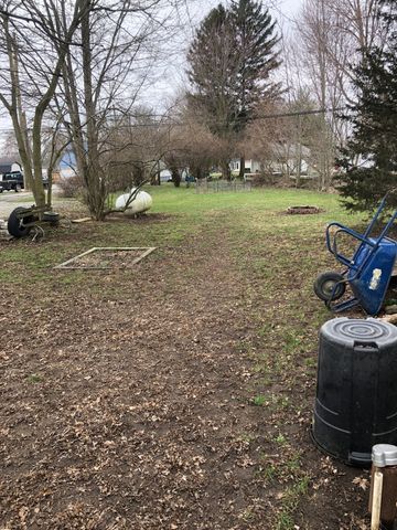 132 S East Street, Charlottesville, IN 46117