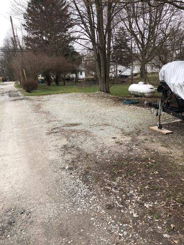 132 S East Street, Charlottesville, IN 46117