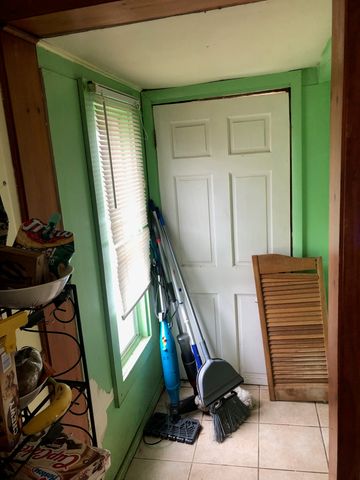 132 S East Street, Charlottesville, IN 46117