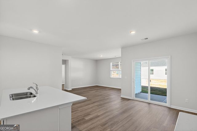 127 Fernhill Drive, Statesboro, GA 30461