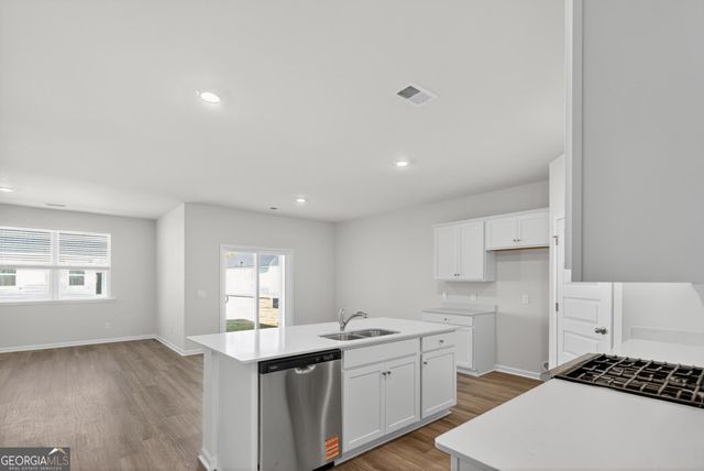 127 Fernhill Drive, Statesboro, GA 30461