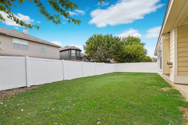 4936 Mccauley Drive, Fort Worth, TX 76244