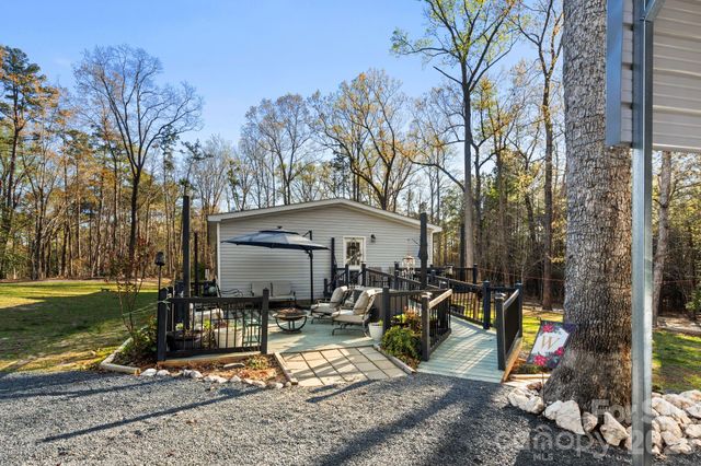 246 Deberry Road, Mount Gilead, NC 27306
