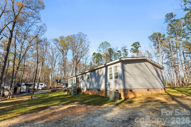 246 Deberry Road, Mount Gilead, NC 27306