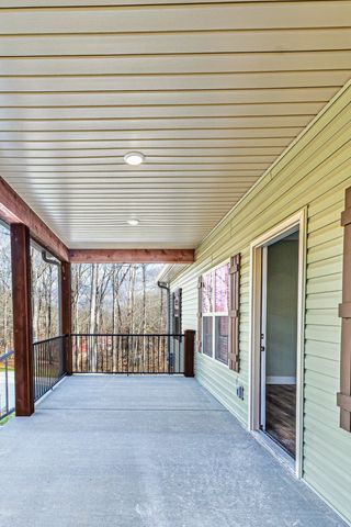 1875 Rocky Hollow Rd, Erin, TN 37061