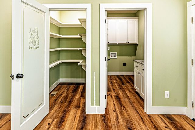 1875 Rocky Hollow Rd, Erin, TN 37061