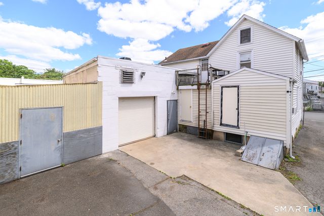 36 Larkin Street, Stamford, CT 06907