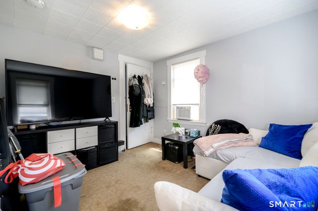 36 Larkin Street, Stamford, CT 06907