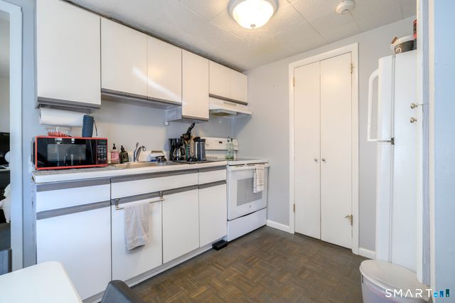 36 Larkin Street, Stamford, CT 06907