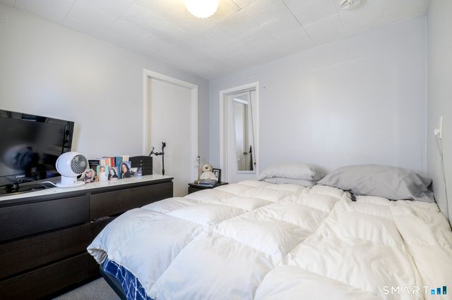36 Larkin Street, Stamford, CT 06907