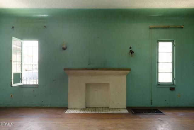 4523 W 18th Street, Los Angeles, CA 90019