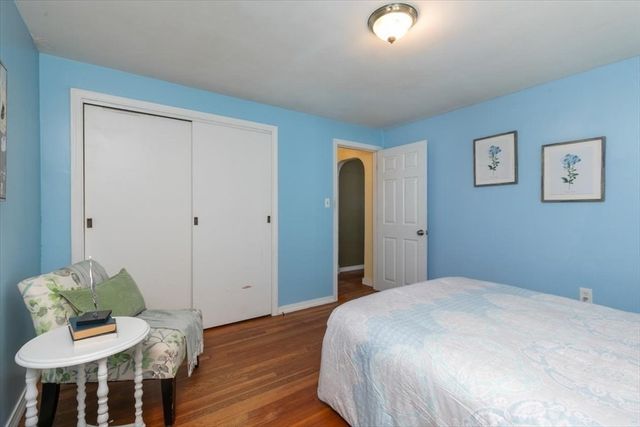 51 Superior Ave, Dracut, MA 01826