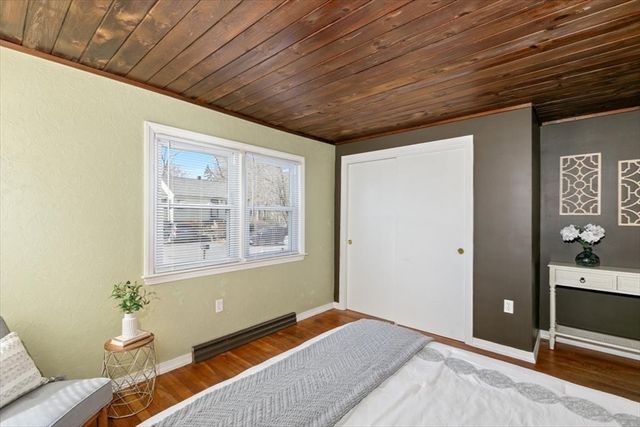 51 Superior Ave, Dracut, MA 01826