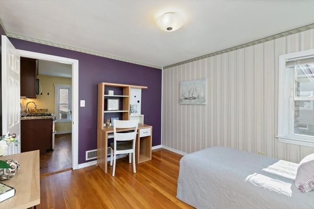 51 Superior Ave, Dracut, MA 01826