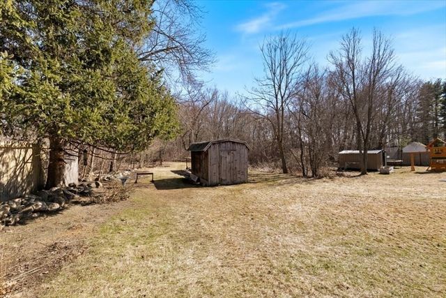 51 Superior Ave, Dracut, MA 01826