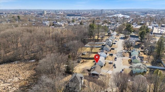 51 Superior Ave, Dracut, MA 01826