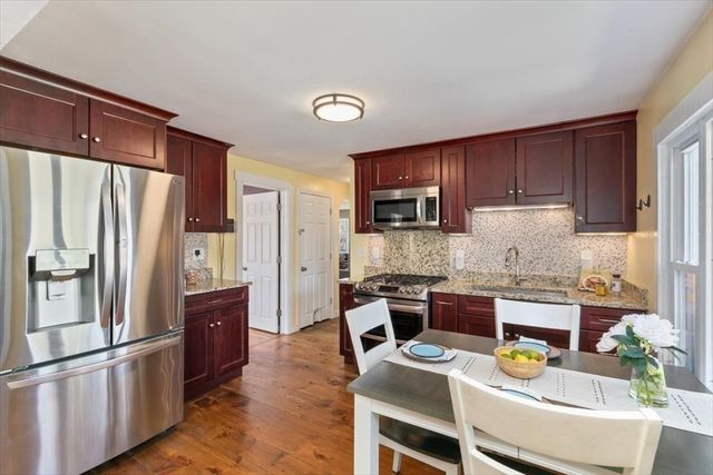 51 Superior Ave, Dracut, MA 01826