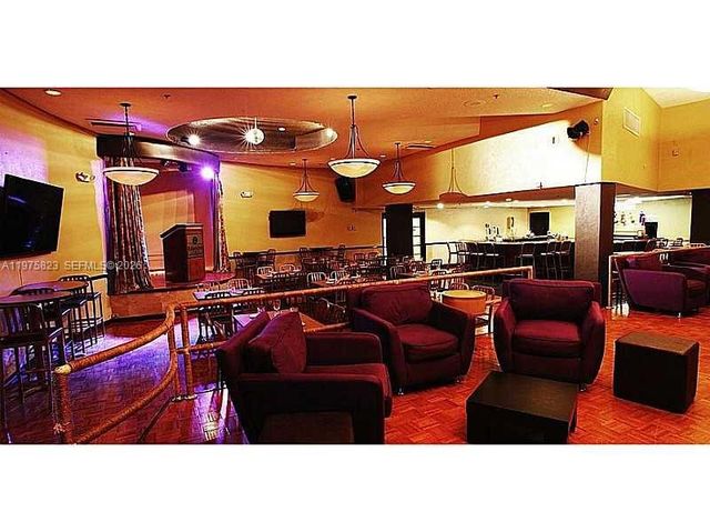 19201 COLLINS AV 432, Sunny Isles Beach, FL 33160