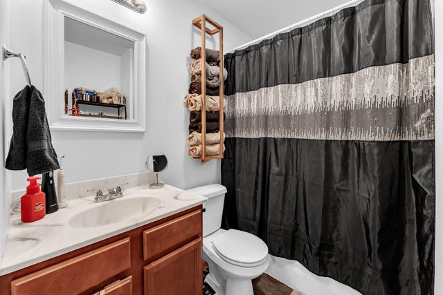 209 Blunk Terrace, Forsyth, MO 65653