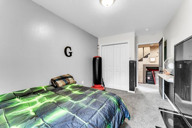 209 Blunk Terrace, Forsyth, MO 65653