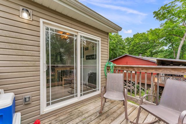 209 Blunk Terrace, Forsyth, MO 65653