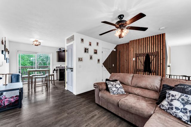 209 Blunk Terrace, Forsyth, MO 65653
