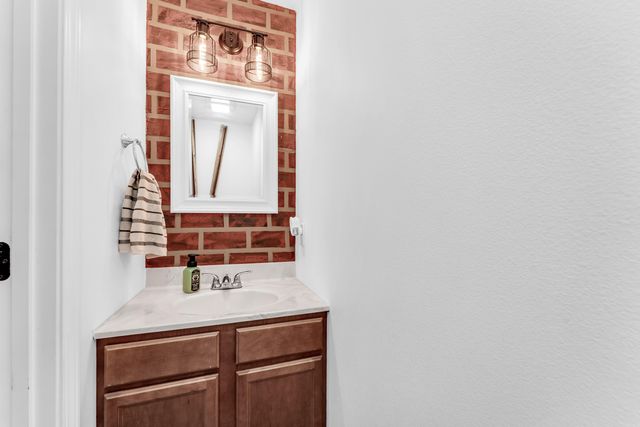 209 Blunk Terrace, Forsyth, MO 65653