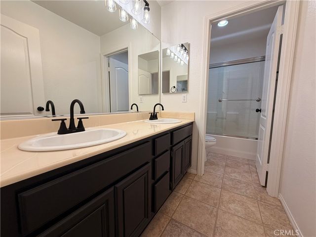 39518 Corte Gata, Murrieta, CA 92562