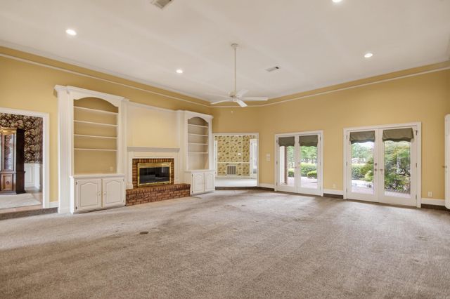 46 Masters Place Drive, Maumelle, AR 72113