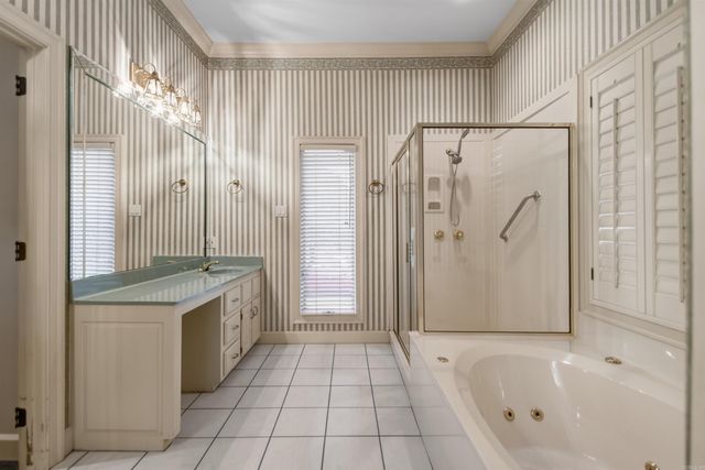 46 Masters Place Drive, Maumelle, AR 72113