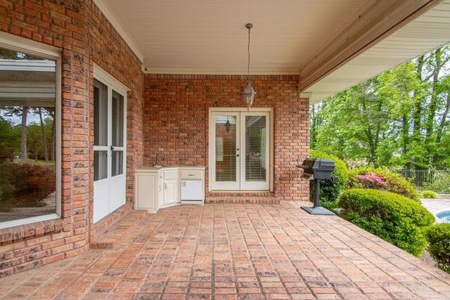 46 Masters Place Drive, Maumelle, AR 72113