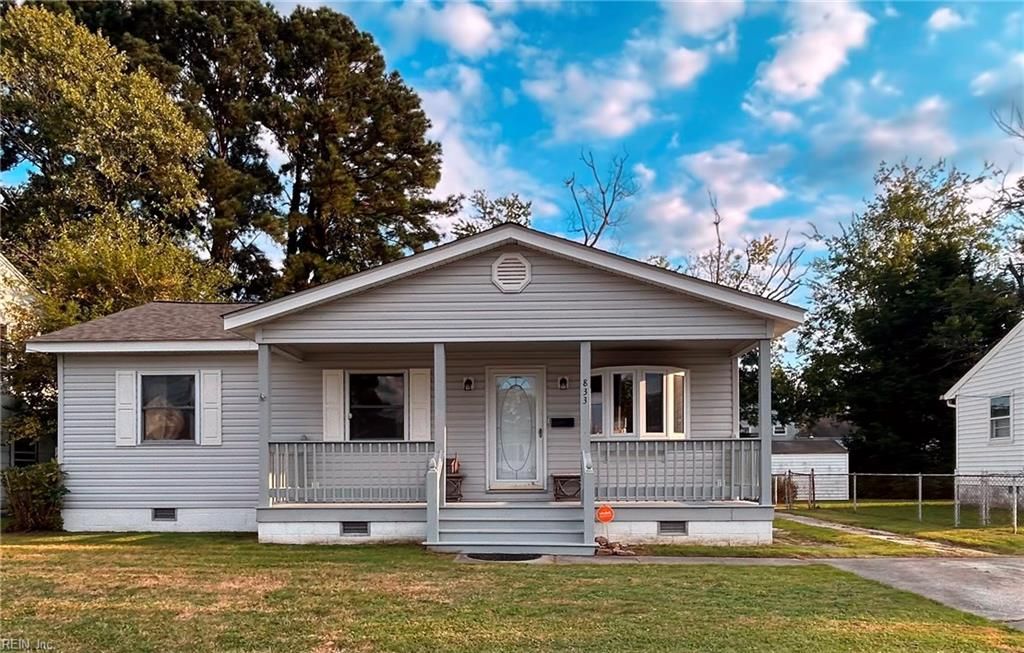 833 Thames DR, Hampton, VA 23666