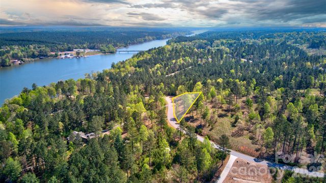 2170 Island View Lane NE 50, Connelly Springs, NC 28690