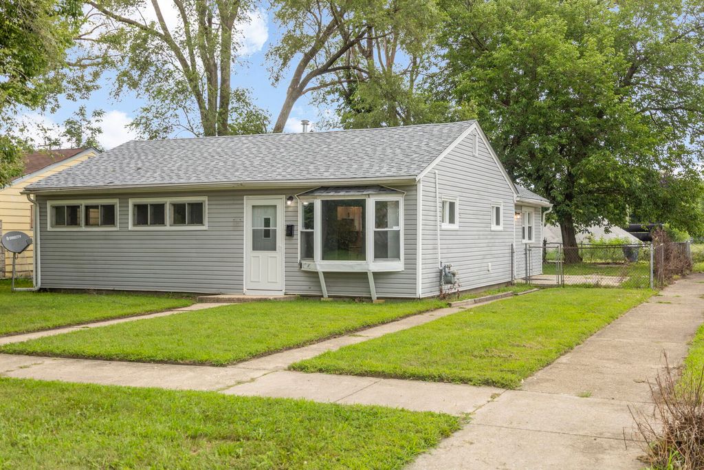 15145 Honore Avenue, Harvey, IL 60426