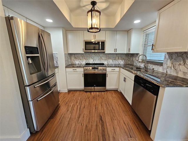 659 N JEFFERSON AVENUE 659, Sarasota, FL 34237