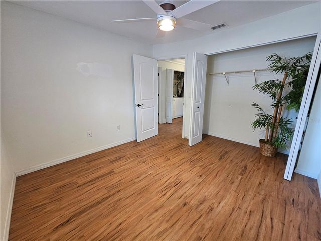 659 N JEFFERSON AVENUE 659, Sarasota, FL 34237