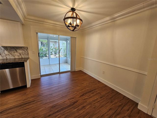 659 N JEFFERSON AVENUE 659, Sarasota, FL 34237