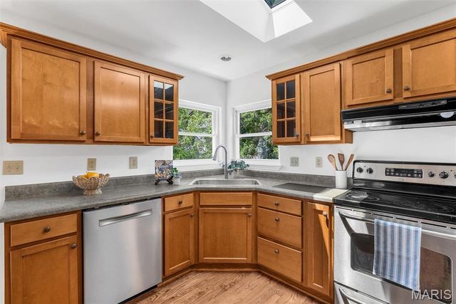 849 Glendower Drive, Kirkwood, MO 63122