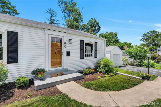 849 Glendower Drive, Kirkwood, MO 63122